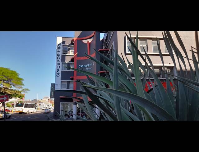 289M² OFFICE TO LET IN NORTH BEACH